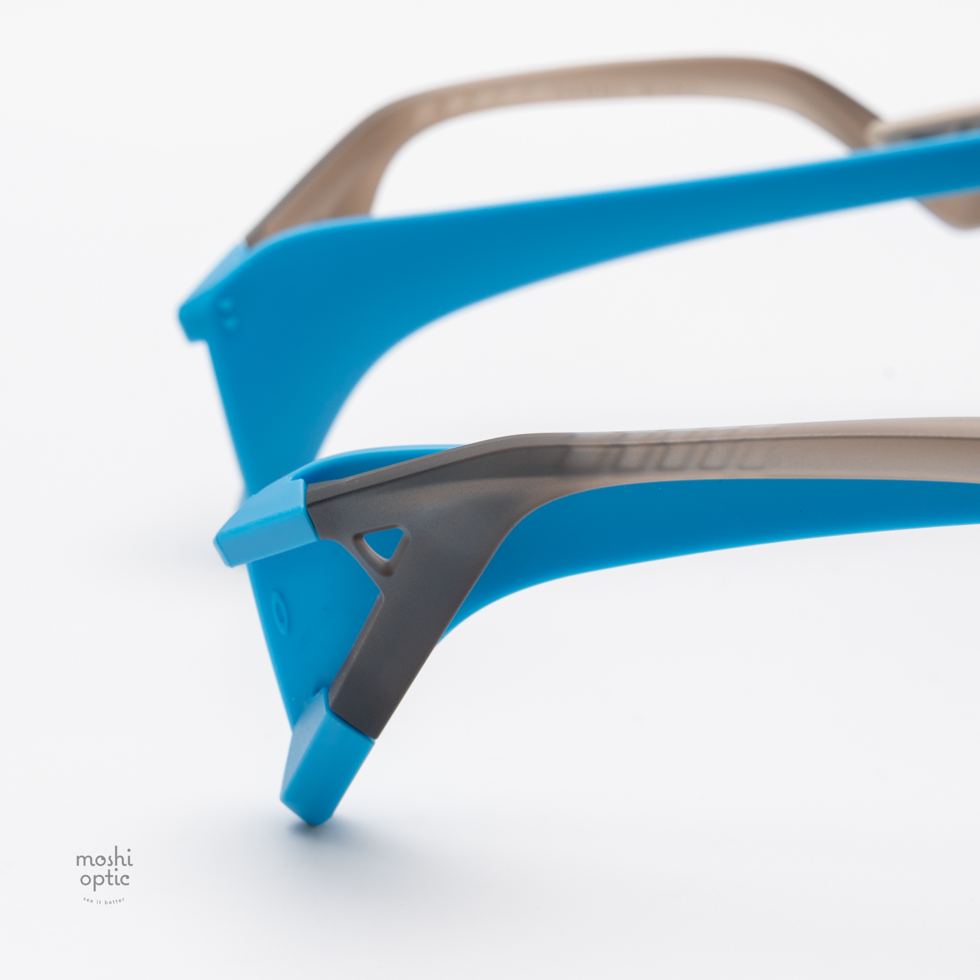 OAKLEY STUNT WING OO9519-03 Matte Sand Prizm Black