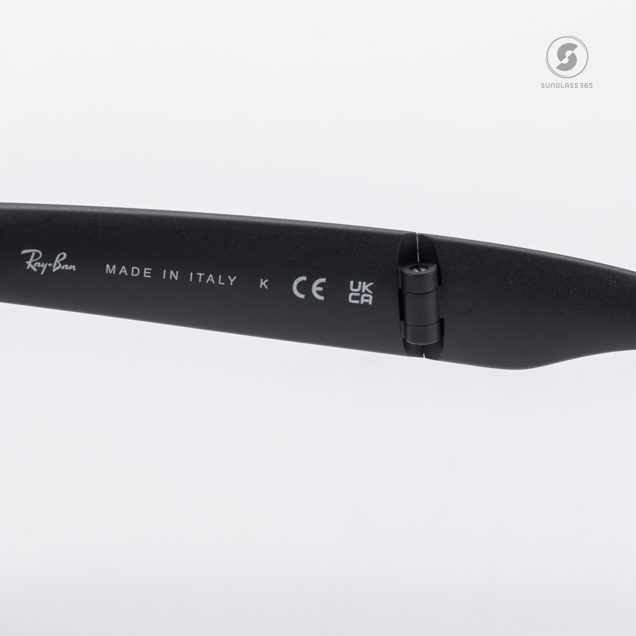 Ray Ban Folding Wayfarer RB4105 601S