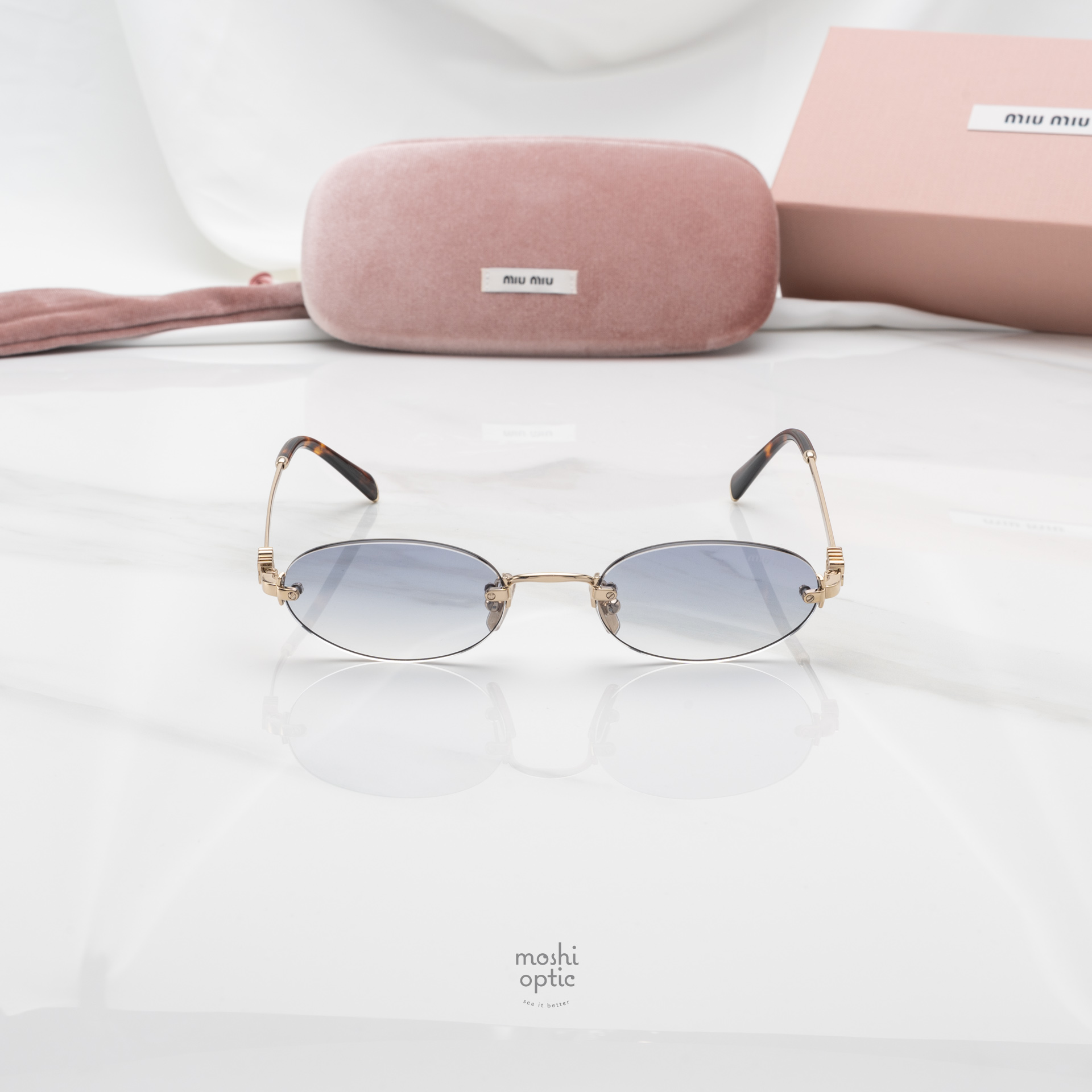 แว่นกันแดด Miu Miu MUA54S ZVN80O