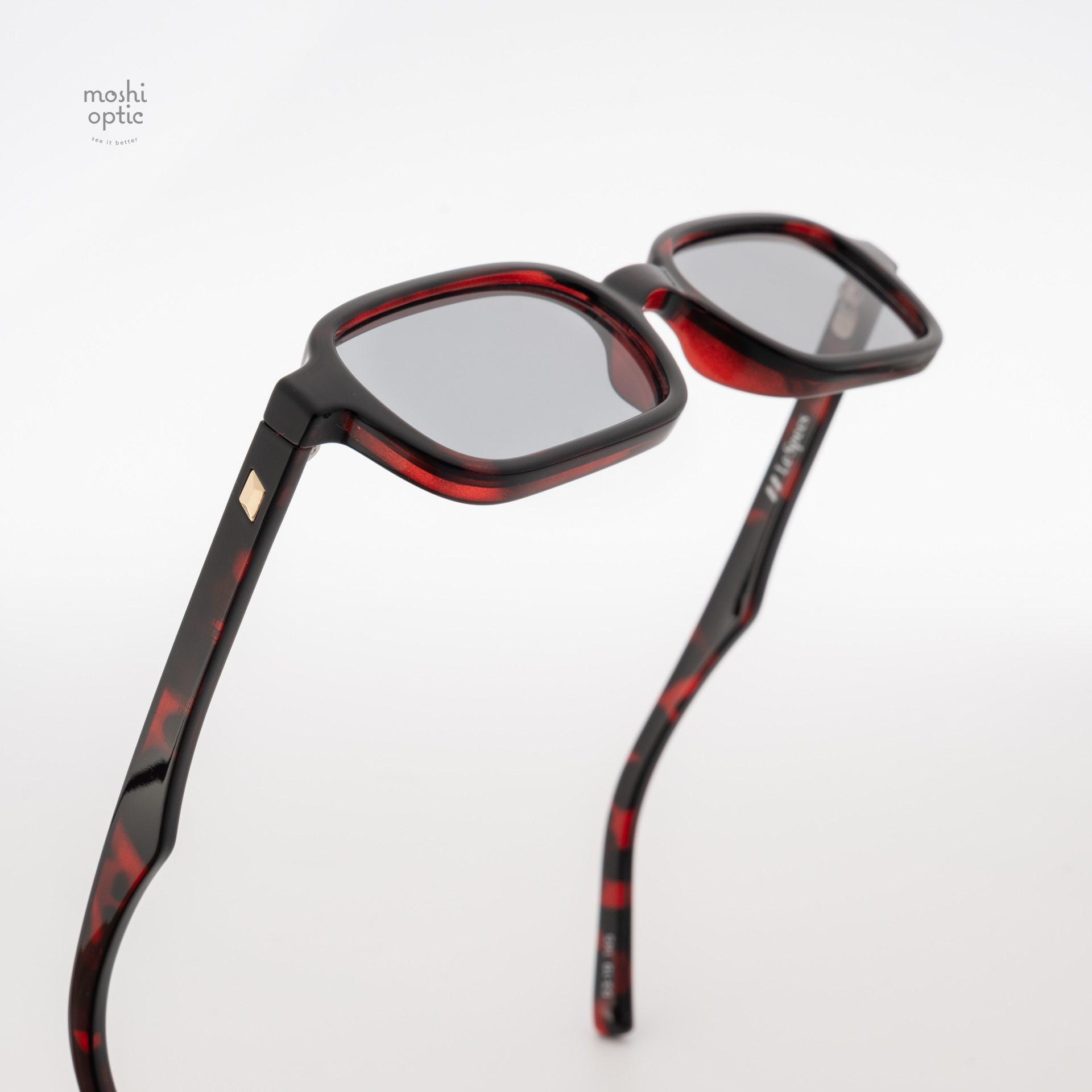 แว่นกันแดด Le Specs LSP2552180 PILFERER Cherry Tort