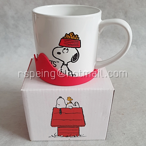 แก้ว Snoopy คลาสสิค (2) สีขาว ฝาแดง พร้อมกล่อง
