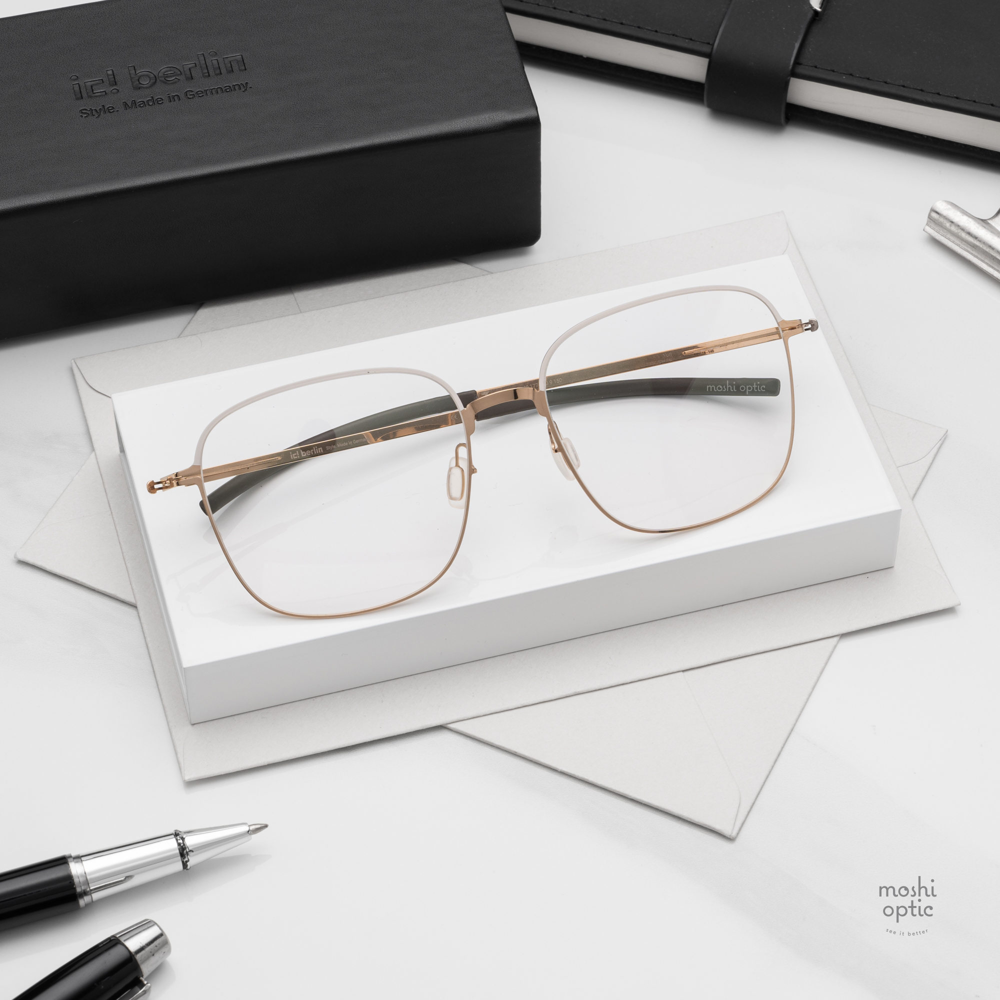 กรอบแว่น IC BERLIN Yuri White Rose Gold