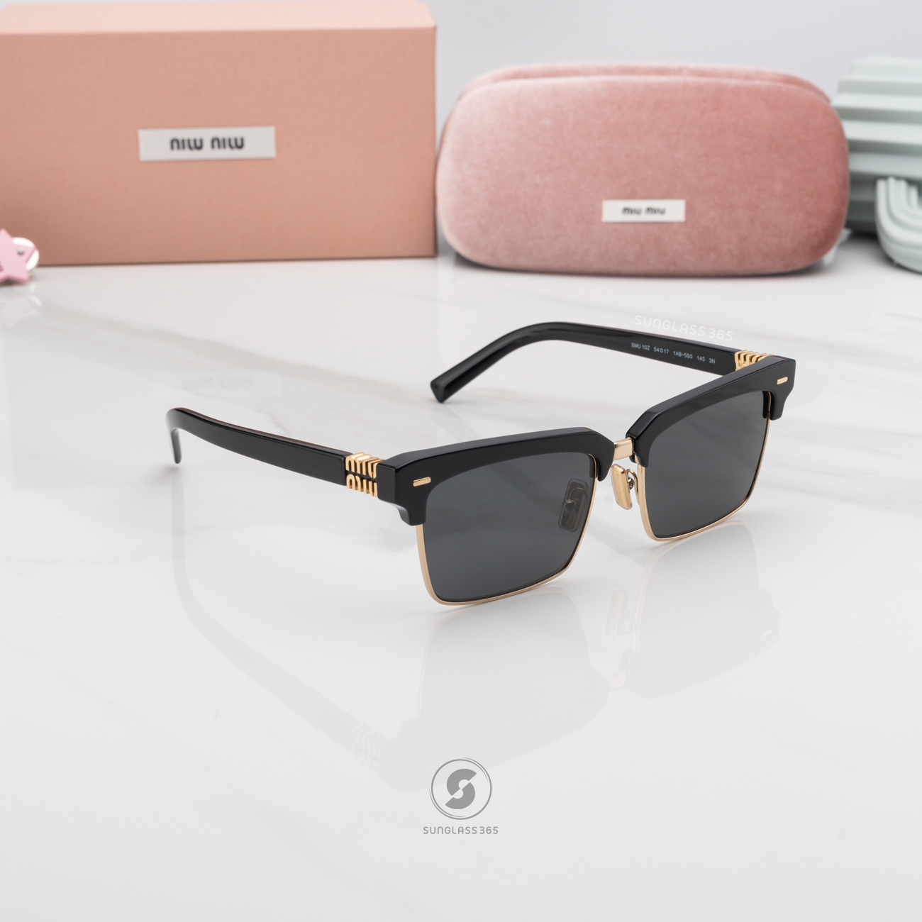 แว่นกันแดด Miu Miu Glimpse MU10ZS 1AB5S0
