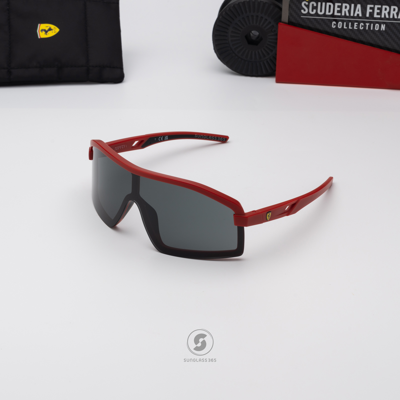 แว่นกันแดด Scuderia Ferrari FZ6010U 514/87