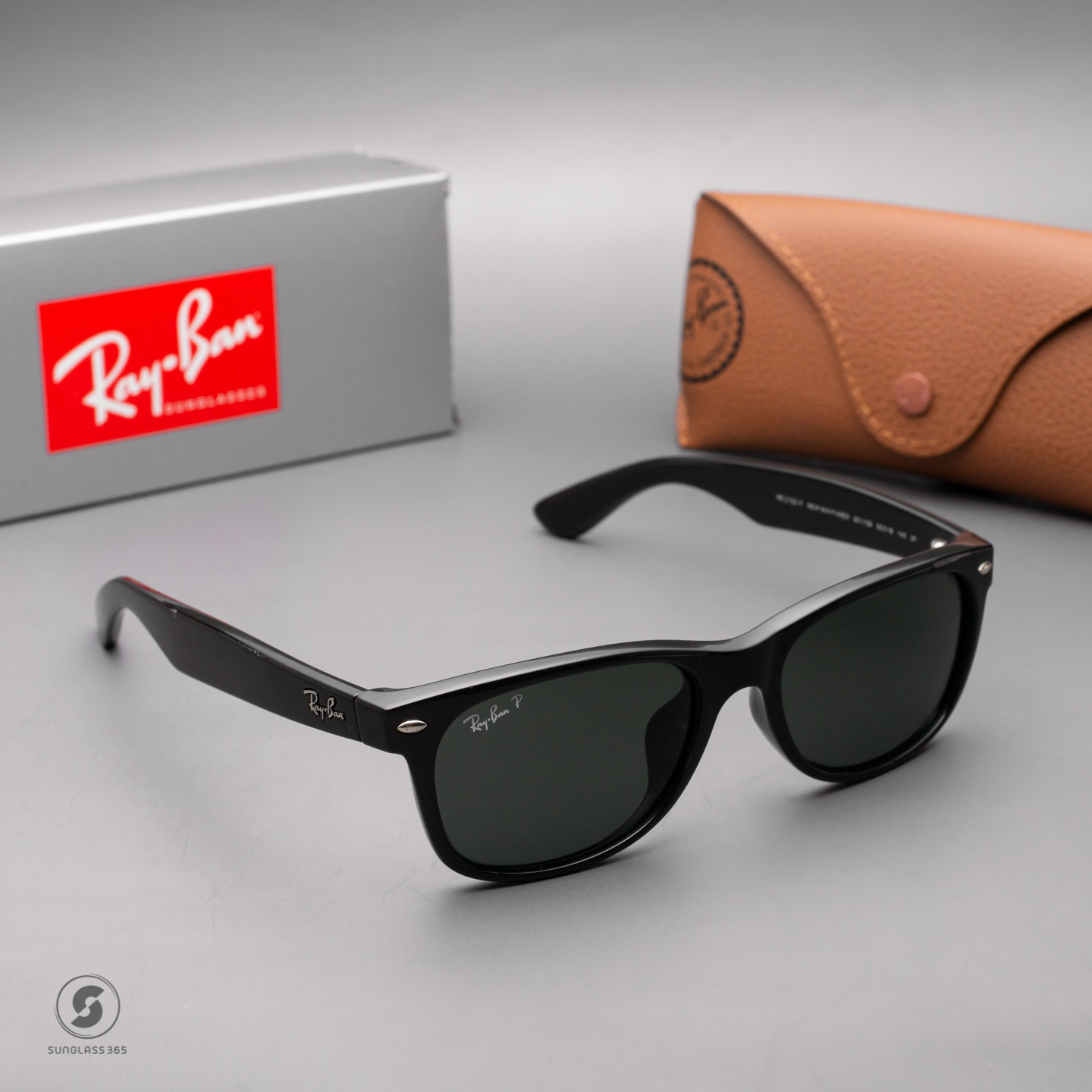 Ray Ban Wayfarer RB2132F 901/58 Polarized 55/58mm