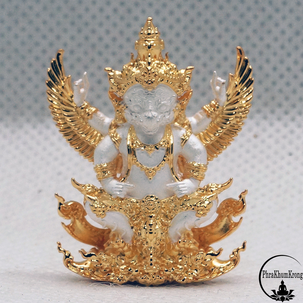พญาครุฑน้อย สุเรนทรชิต หลวงพ่ออรรณพ กนฺนสีโล (พระอาจารย์เล็ก) วัดถ้ำเขาน้อยเกสโร จ.เพชรบุรี เนื้อชนวนชุบทอง ชุบ 2 กษัตริย์ กายเงิน ปีกทอง
