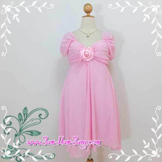 *อกฟรีไซส์38-42นิ้ว*ชุดราตรีคนอวบผ้าชีฟองเนื้อทรายสีชมพูหวานเย็บจับจีบเป็นโบว์ที่อกแขนคลุมไหล่ ด้านหลังสม็อคใส่ยางยืด+เข็มกลัดดอกไม้ มีซับใน สวยน่ารักมากๆค่ะ