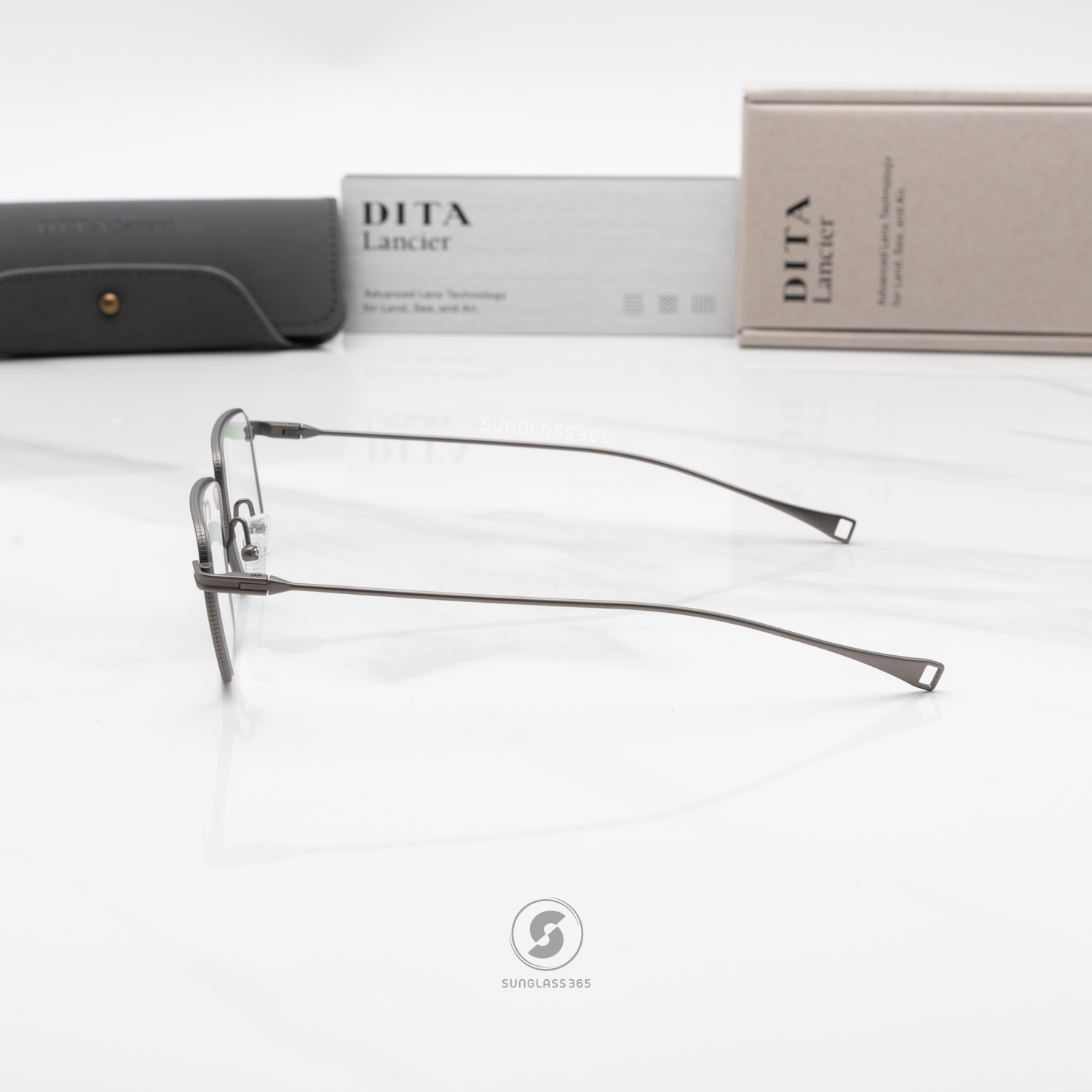 แว่นสายตา DITA LANCIER DLX124 A 04 with Blue Control Lens