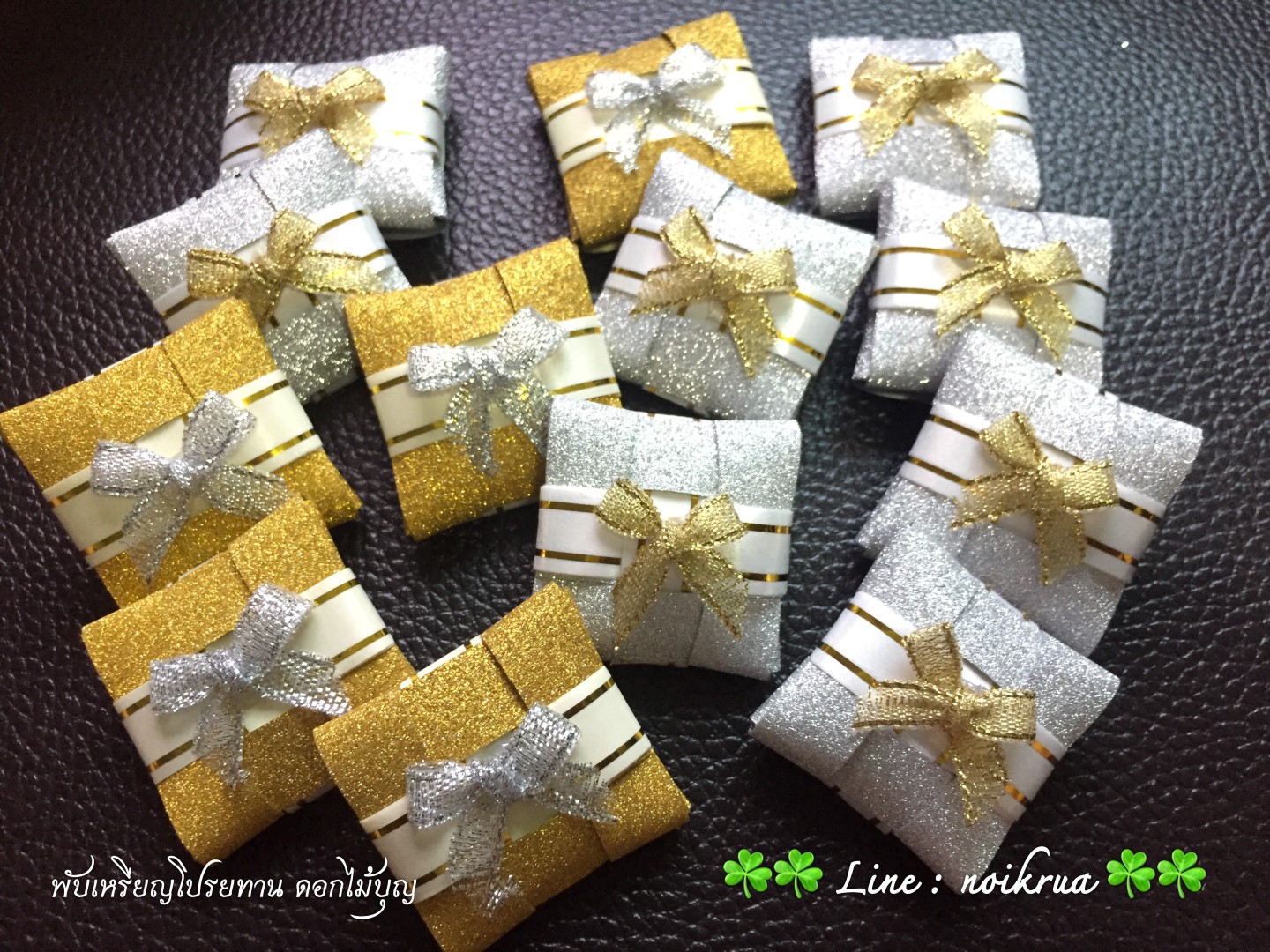 หมอนกากเพชรสีเงินสีทอง เหรียญโปรยทาน