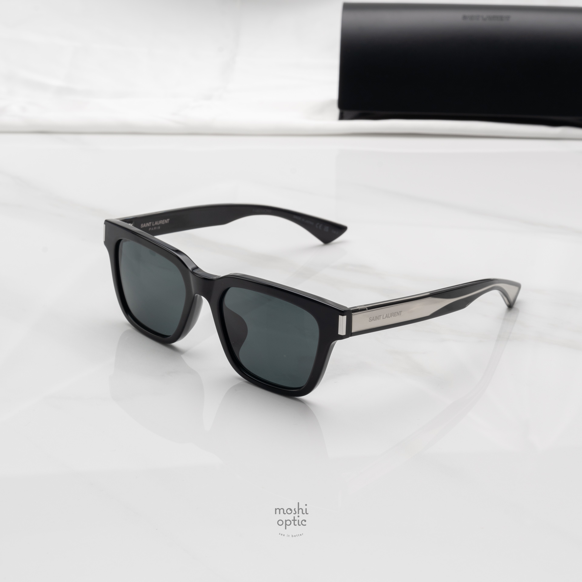 แว่นกันแดด YVES SAINT LAURENT SL790F 001