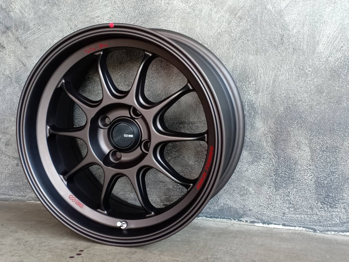 ENKEI TUNING SC55 15X7 4X100 28 73.1 DGM8QR2DRK สินค้าราคาถูก