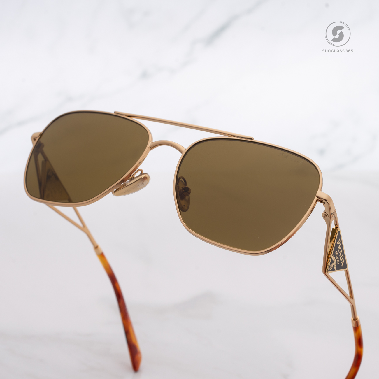 แว่นกันแดด PRADA PRA50S 5AK01T Gold