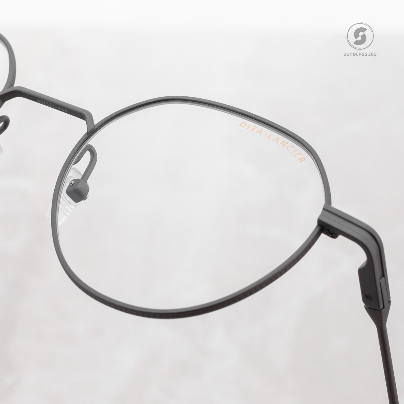 แว่นสายตา DITA LANCIER DLX117 A 03 with Blue Control Lens