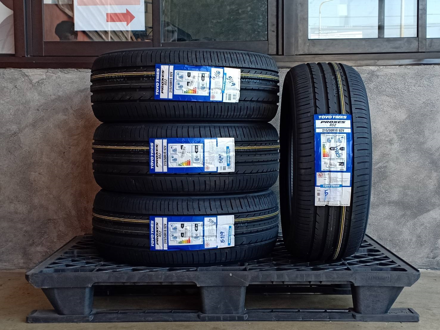 TOYO 215/50R18 PROXES R52A 92V MADE IN JAPAN