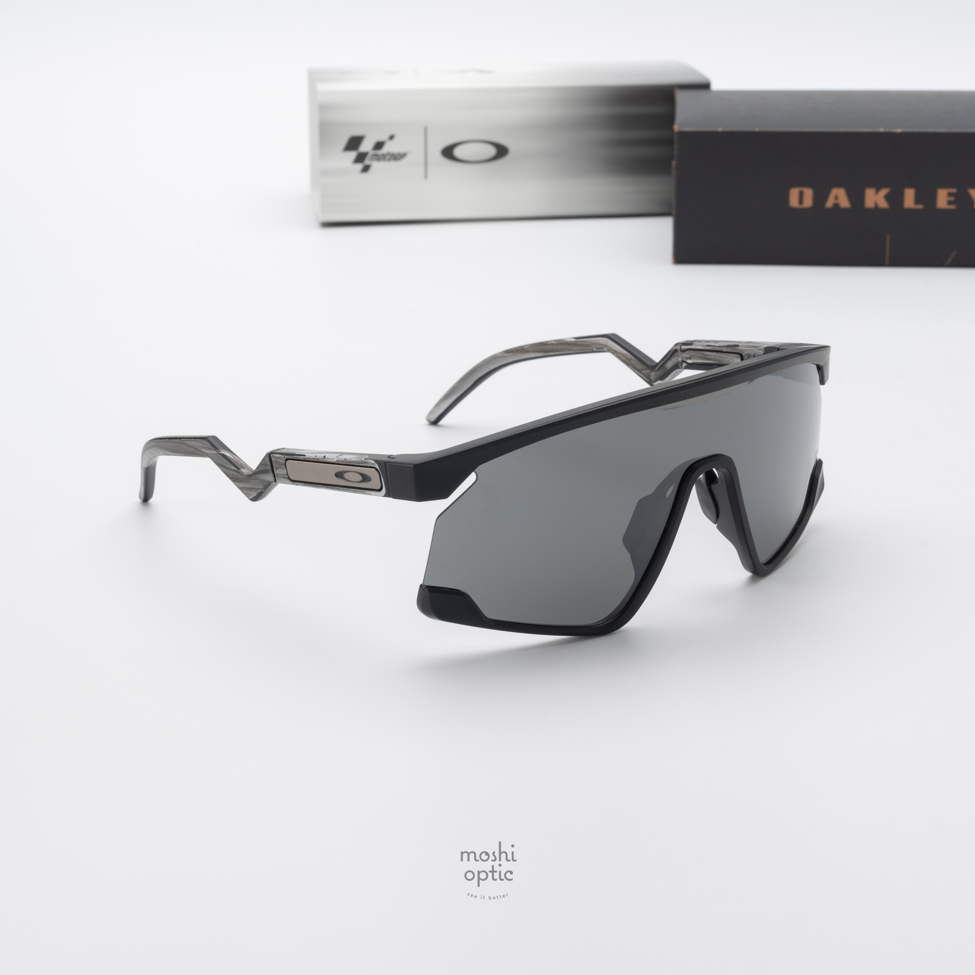 Oakley BXTR OO9280-19 Prizm Black
