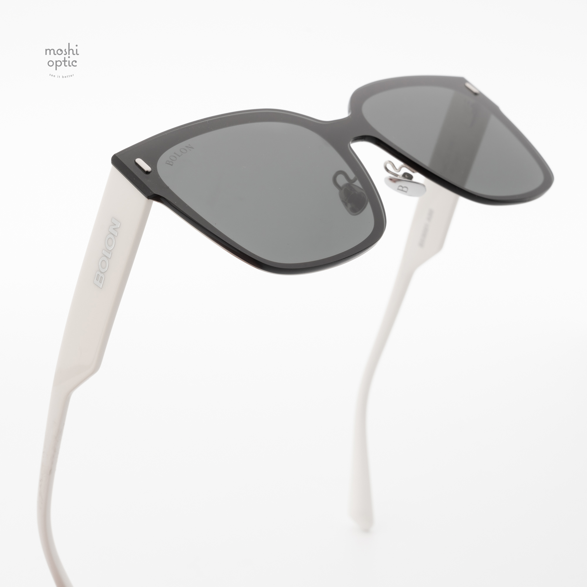 แว่นกันแดด BOLON รุ่น BX8001 Parto A90 Silver