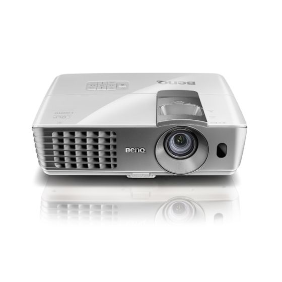 BenQ W1070 โปรเจคเตอร์ Full HD สำหรับโฮมเธียเตอร์ ภาพคมชัด สีสวยเต็มอารมณ์