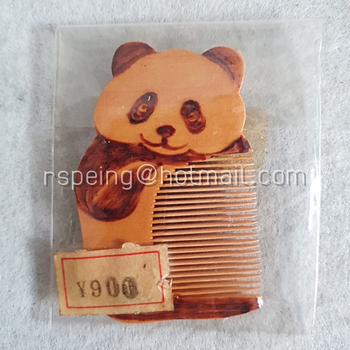 หวีไม้จันทน์จิ๋ว รูปแพนด้า ของที่ระลึกจากจีน