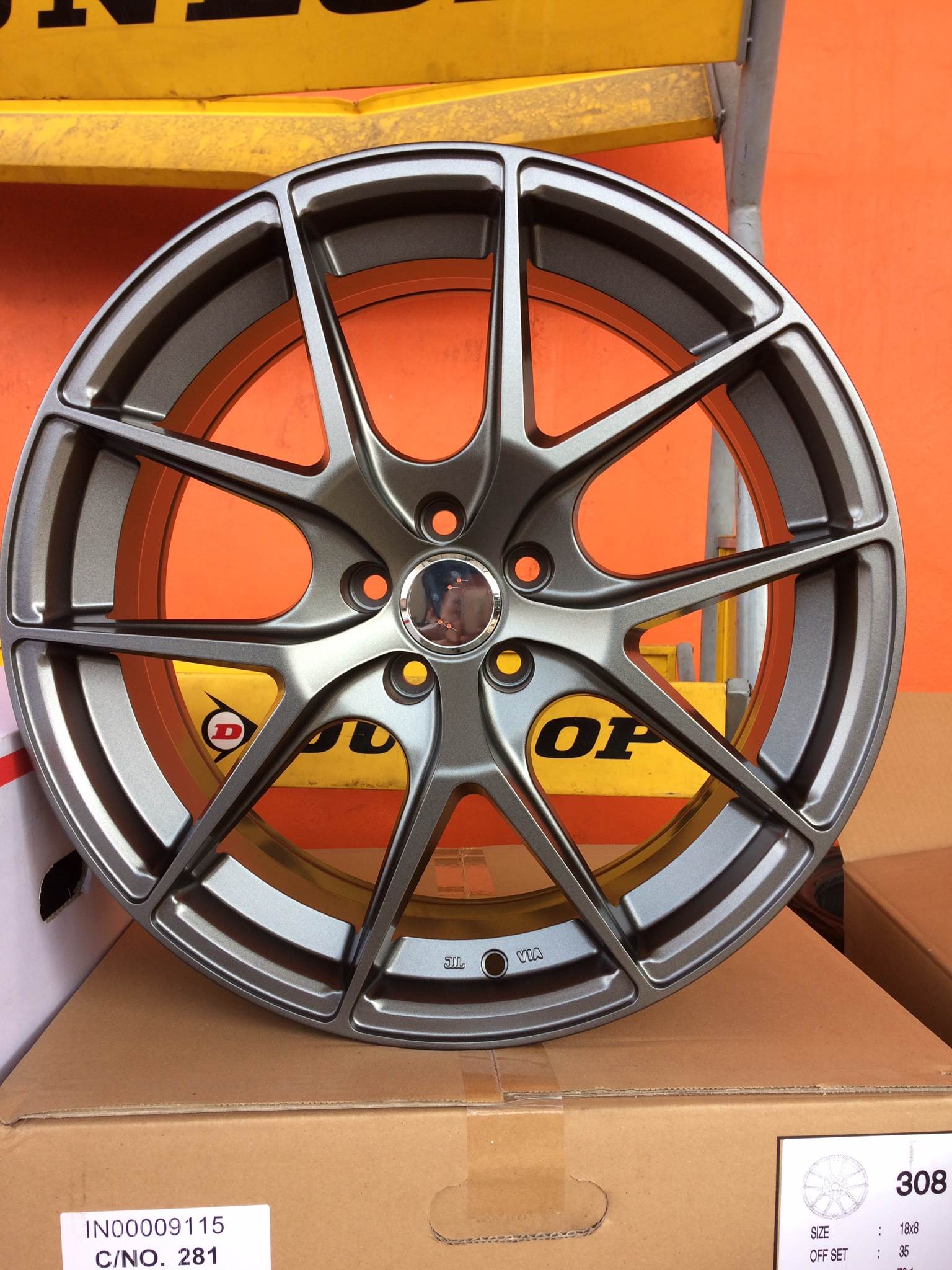 Model:HRE SSW 308 Size:18x8.0-9.0 inch Offset:+35 +38 pcd:5x114.3 Center Bore:73.1 mm Color:GMM