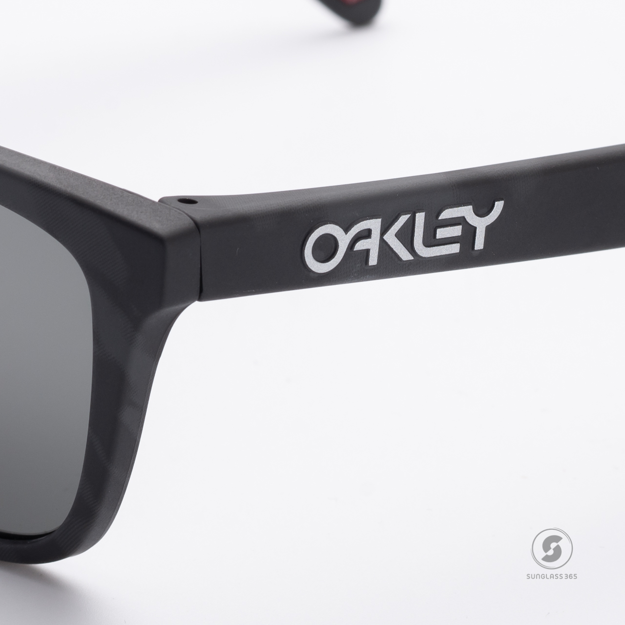 Oakley OO9245-65 Frogskins prizm black