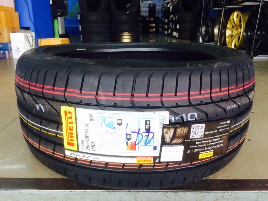 PIRELLI PZERO MO 255/40-18 ขาย 13800 ปี17