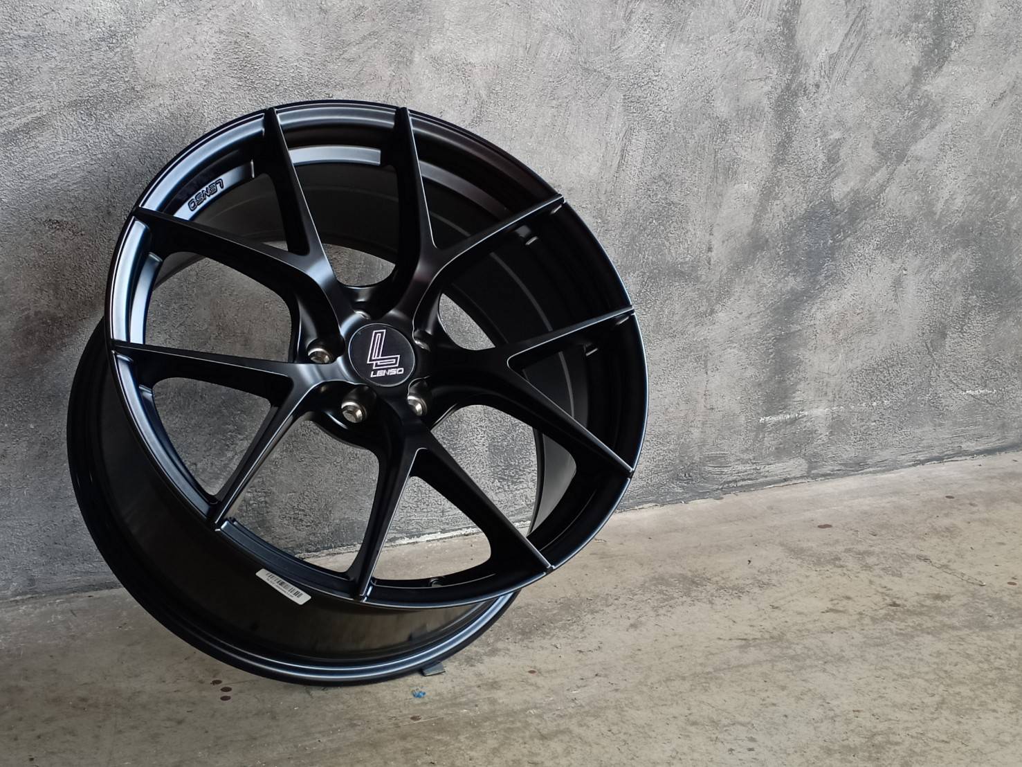 JAGER-DYNA 18X8.5 PCD 5X100 ET+35 CB.73/65 MK