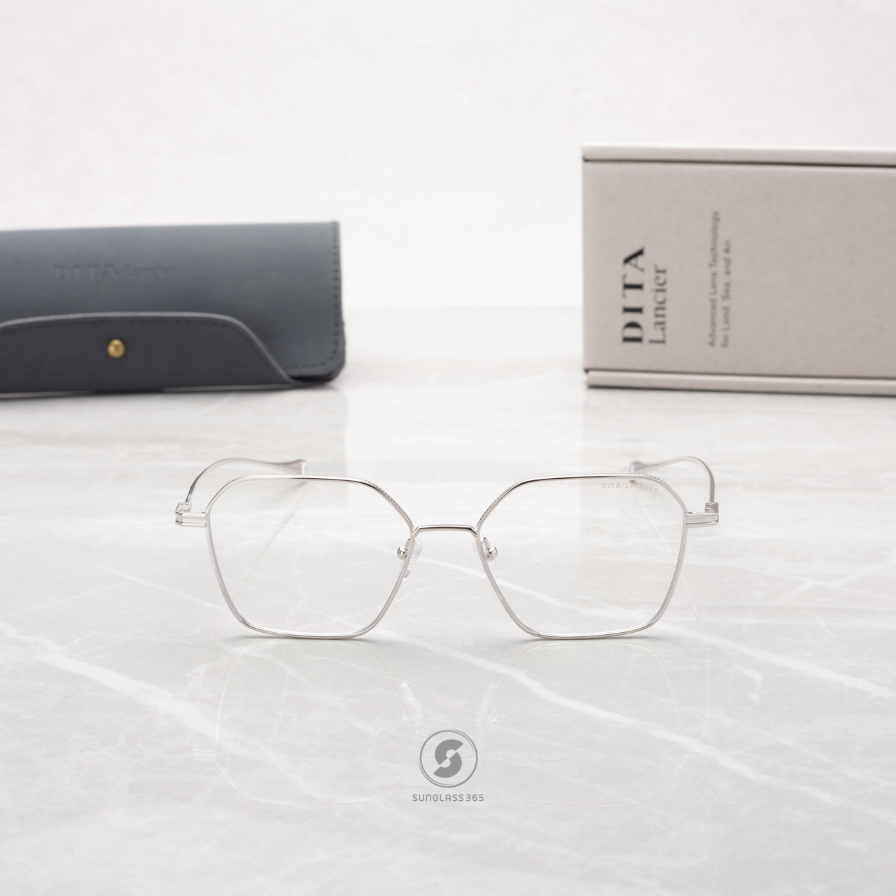 แว่นสายตา DITA LANCIER DLX116 A 03 with Blue Control Lens