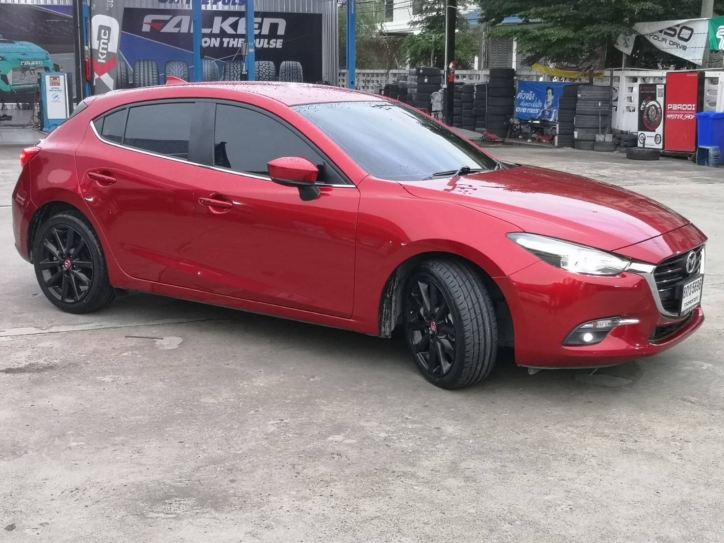 Bridgestone RE004 215/45R18 ปี20