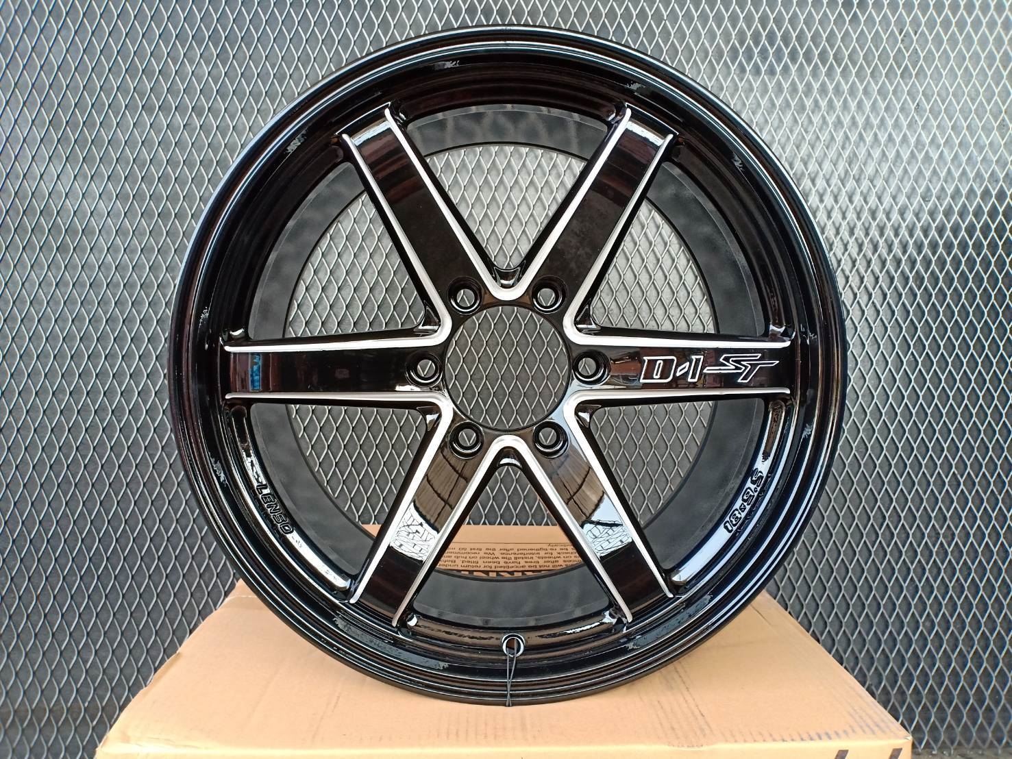 ล้อแม็กแท้ LENSO PROJECT-D-D1ST ขอบ 18