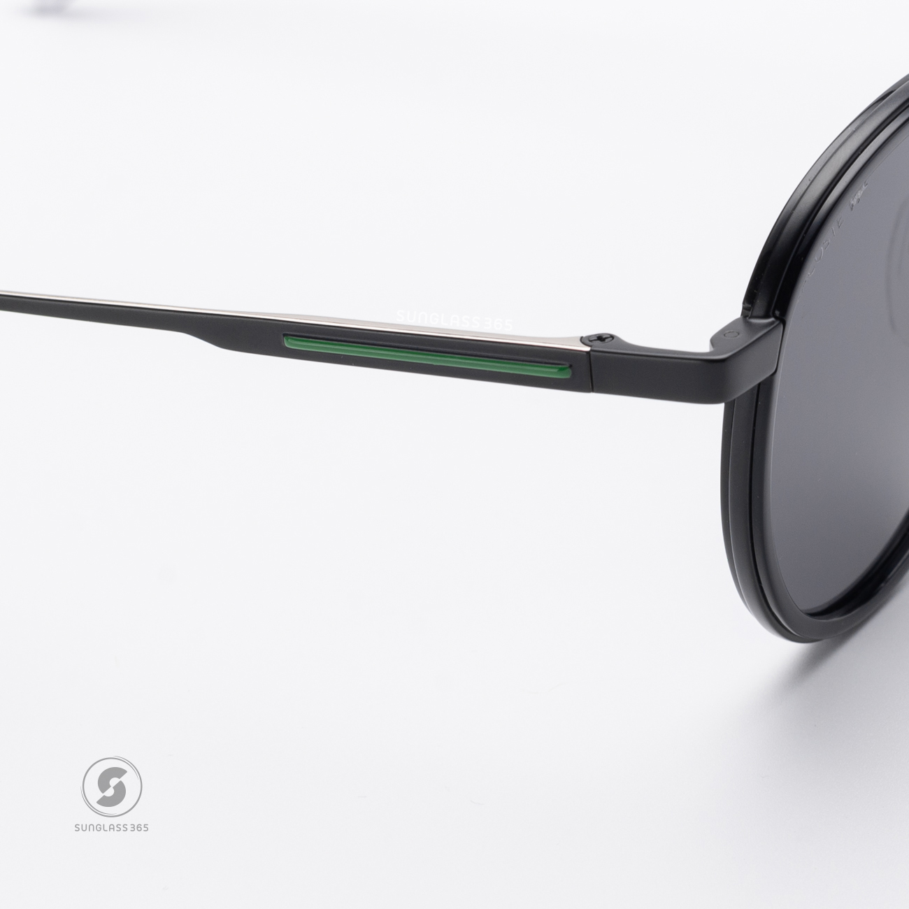 แว่นกันแดด Lacoste L262SLB 001