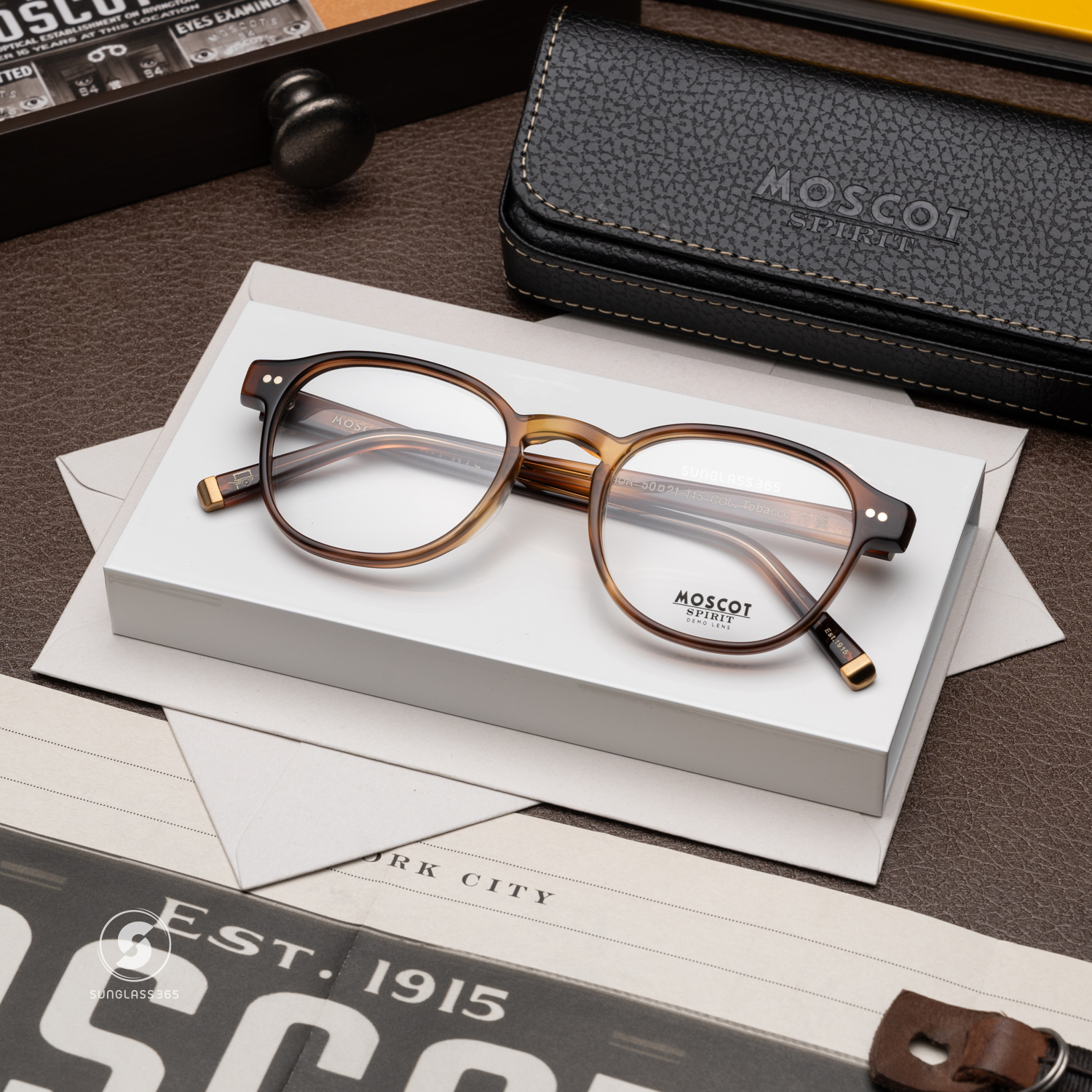 แว่นสายตา Moscot Arthur Tobacco