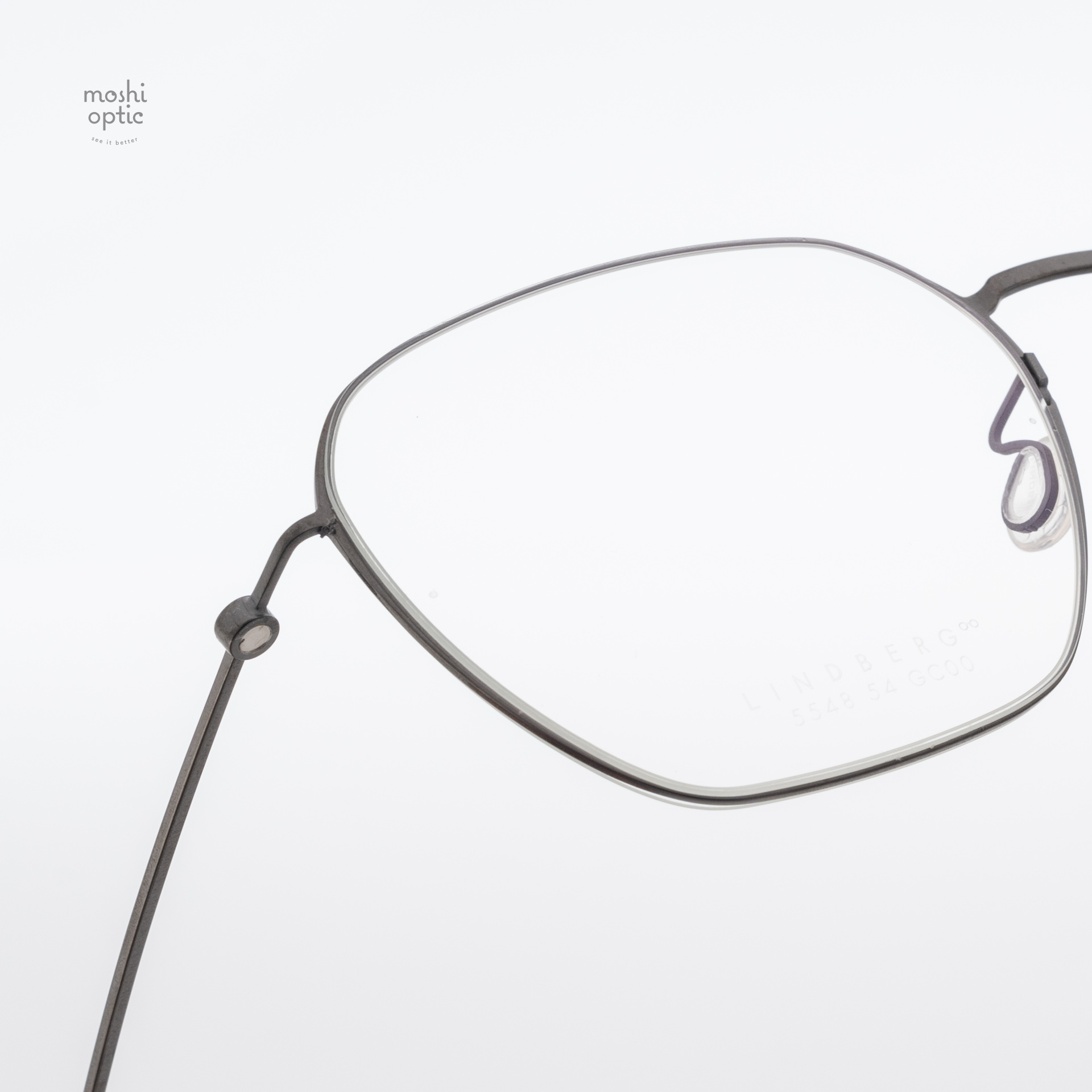 แว่นสายตา Lindberg Thintanium 070 14CBX 5548 T850 PU9