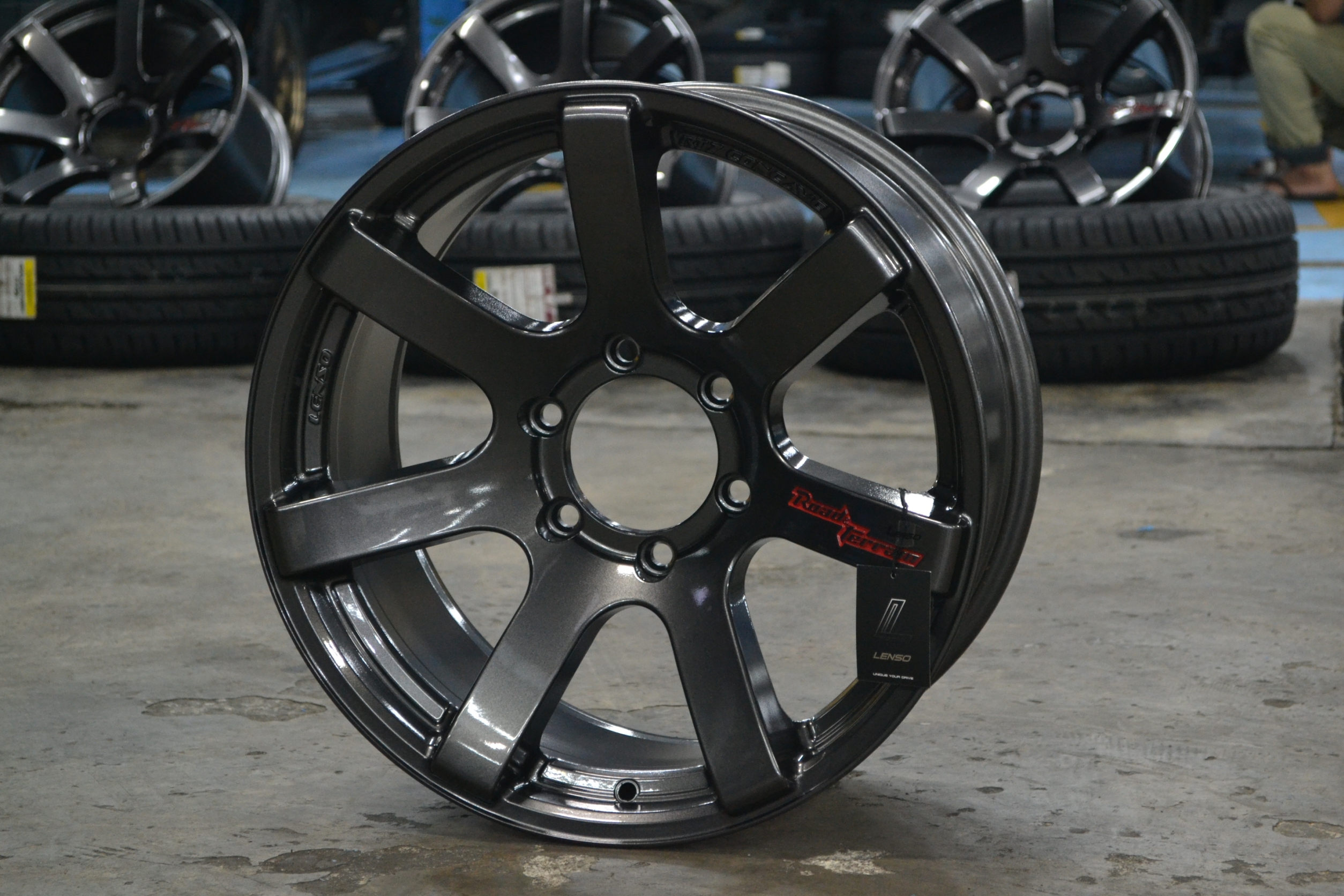 LENSO RT CONCAVE ใส่ FORD ราคาถูก