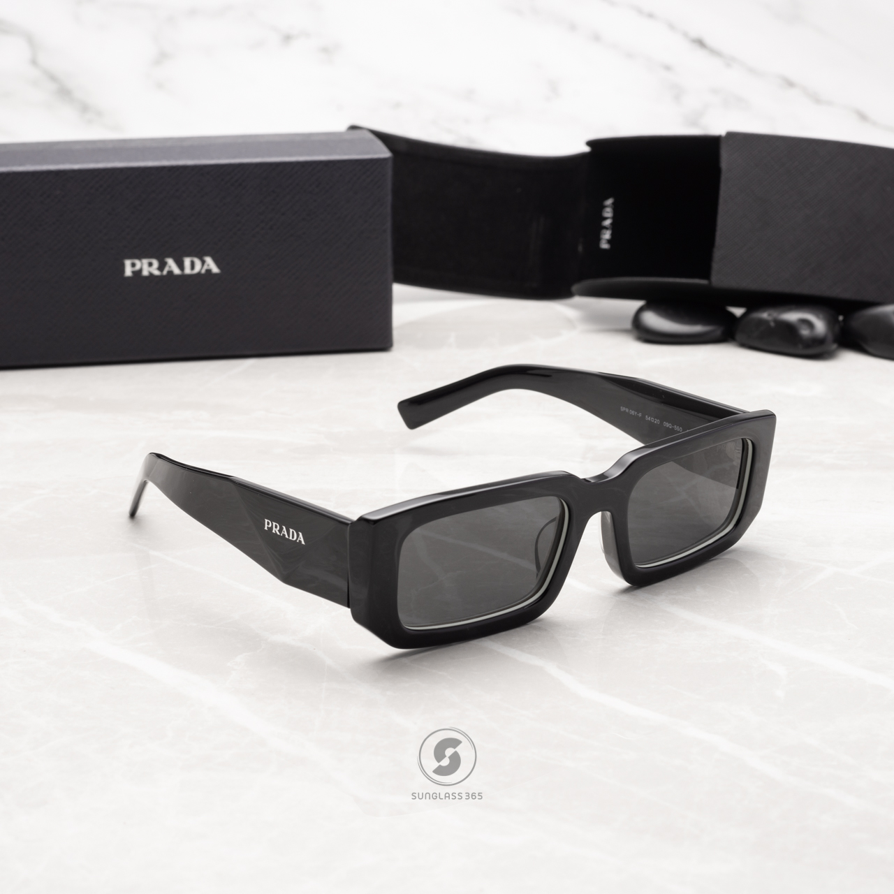 PRADA PR06YSF 09Q5S0 Black / White