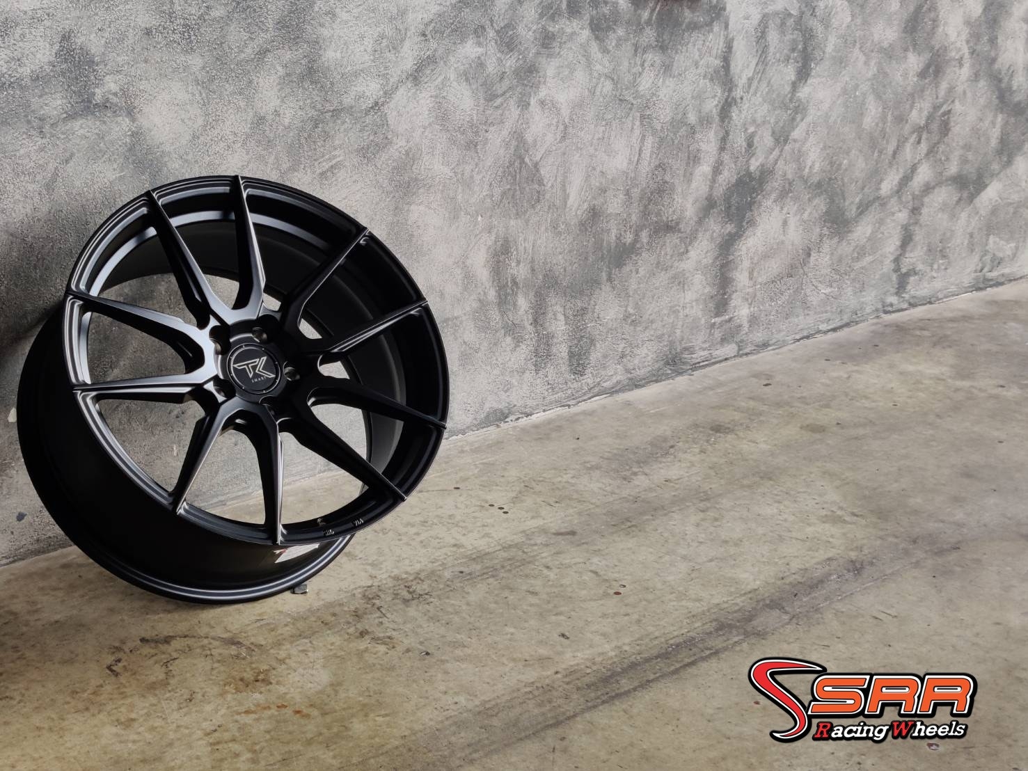 TK-SMART : TMF102 18X8.5 5X112-114.3 32 BLACK FLAT(ดำด้าน)