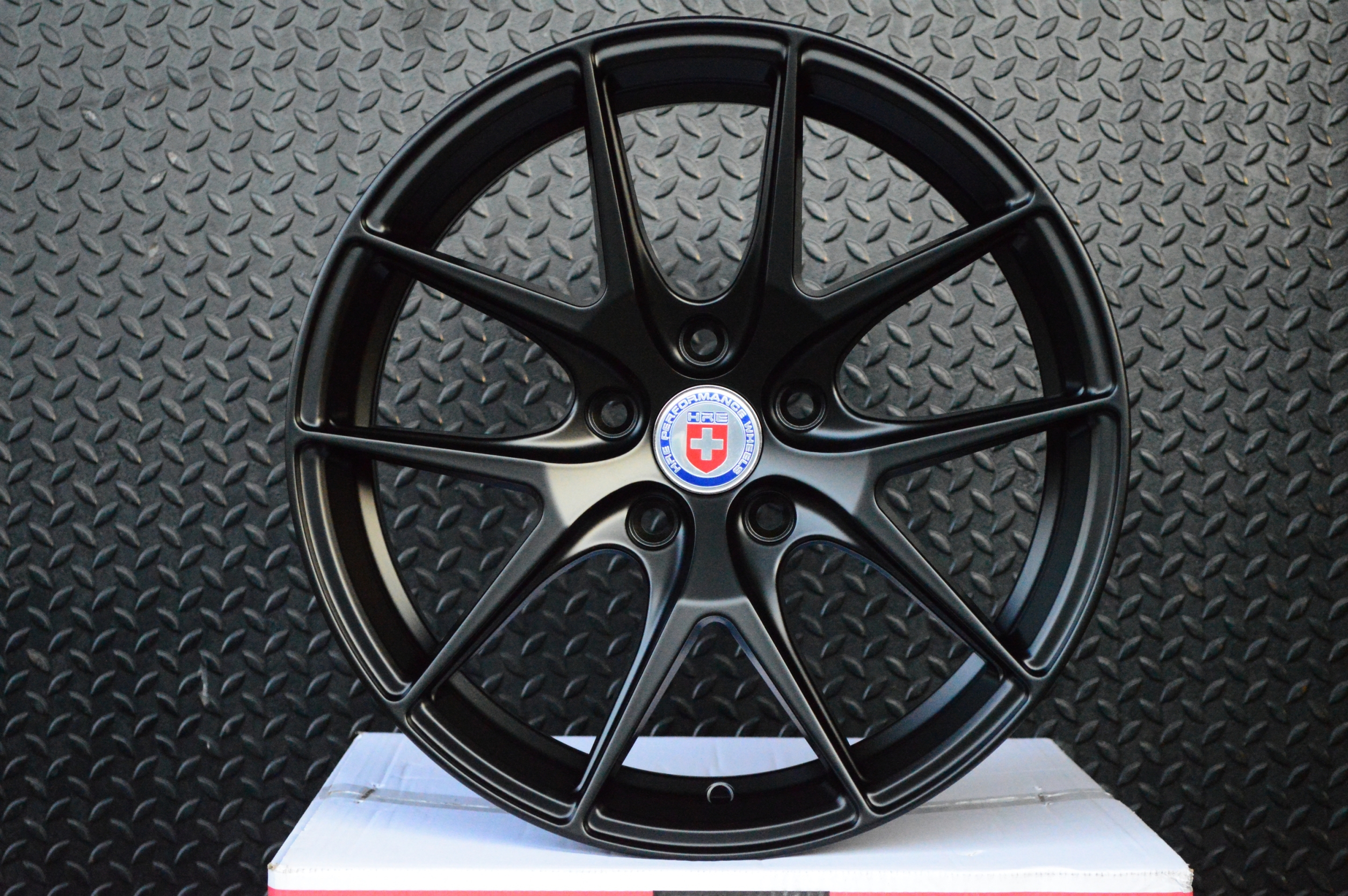 ล้อใหม่ HRE P101 ขอบ18