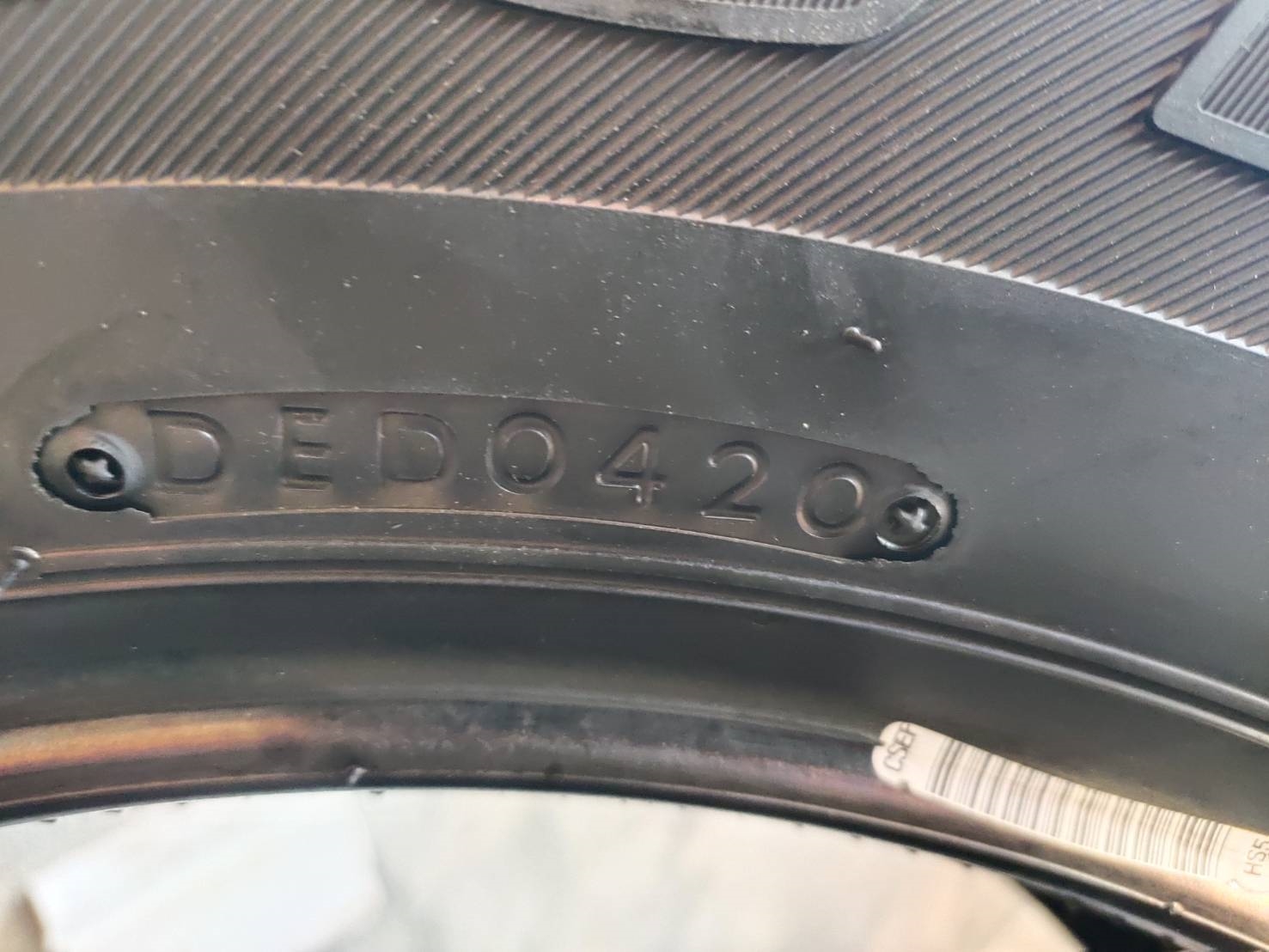 BRIDGESTONE DUELER HT840 265/70R16 112S THAILAND