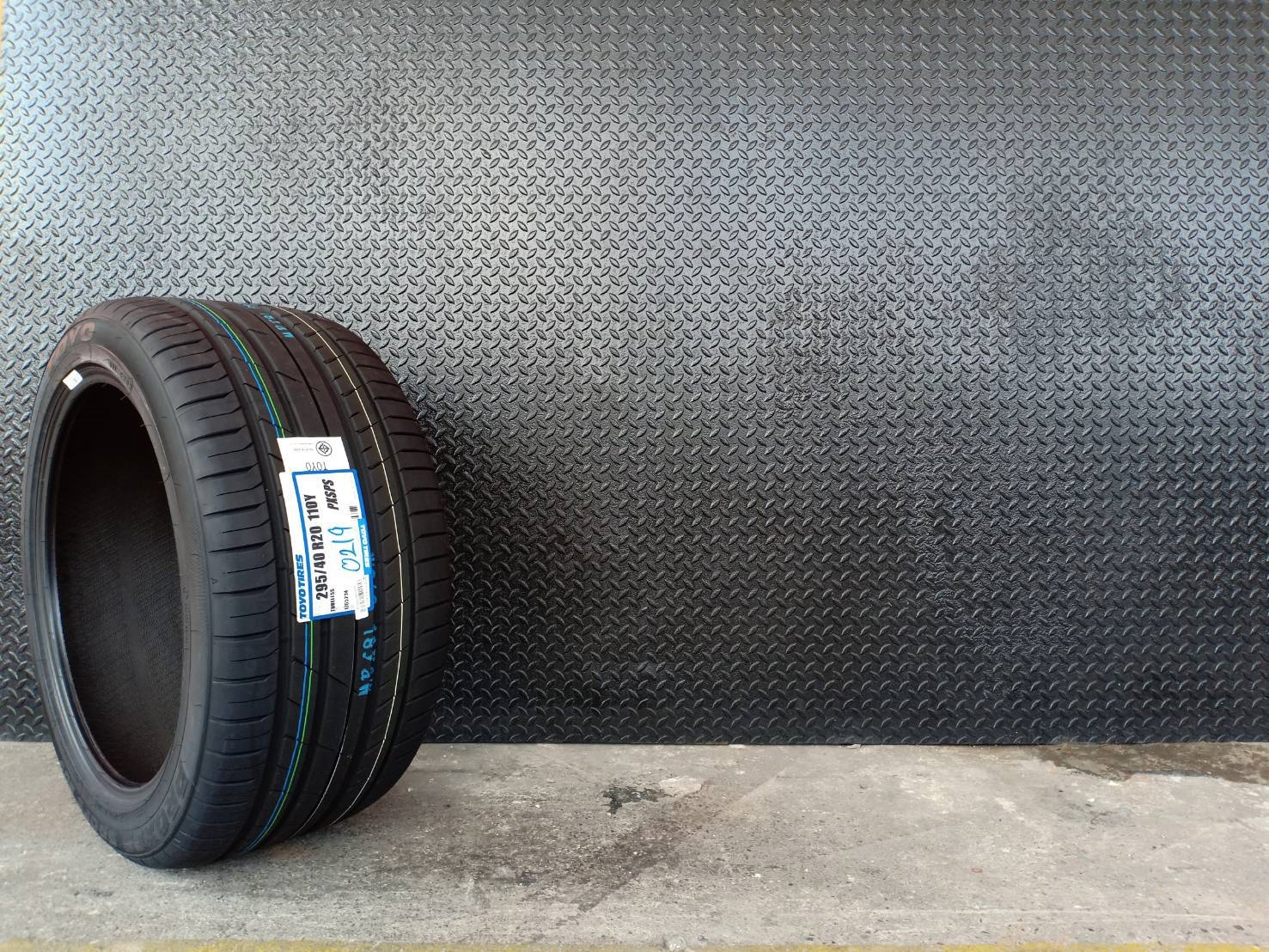ยางญี่ปุ่น TOYO PROXES SPORT 295/40-20 มาใหม่ ราคาถูก