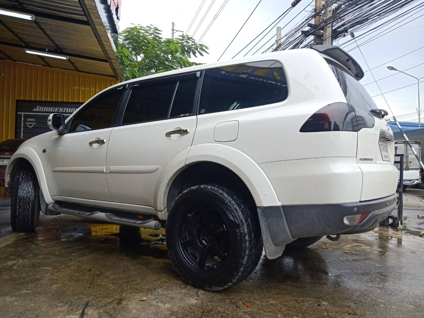 โช๊คอัพ YSS DTG-PLUS ใส่ PAJERO SPORT