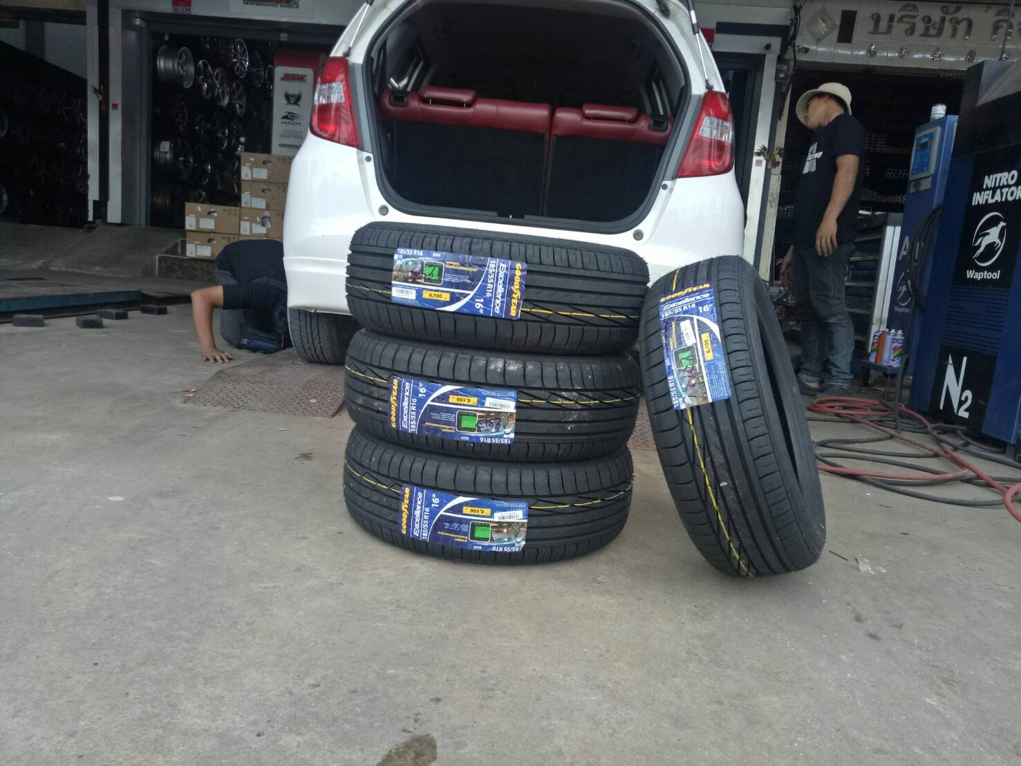 GOODYEAR EXCELLENCE 185/55-16 ยางปี17