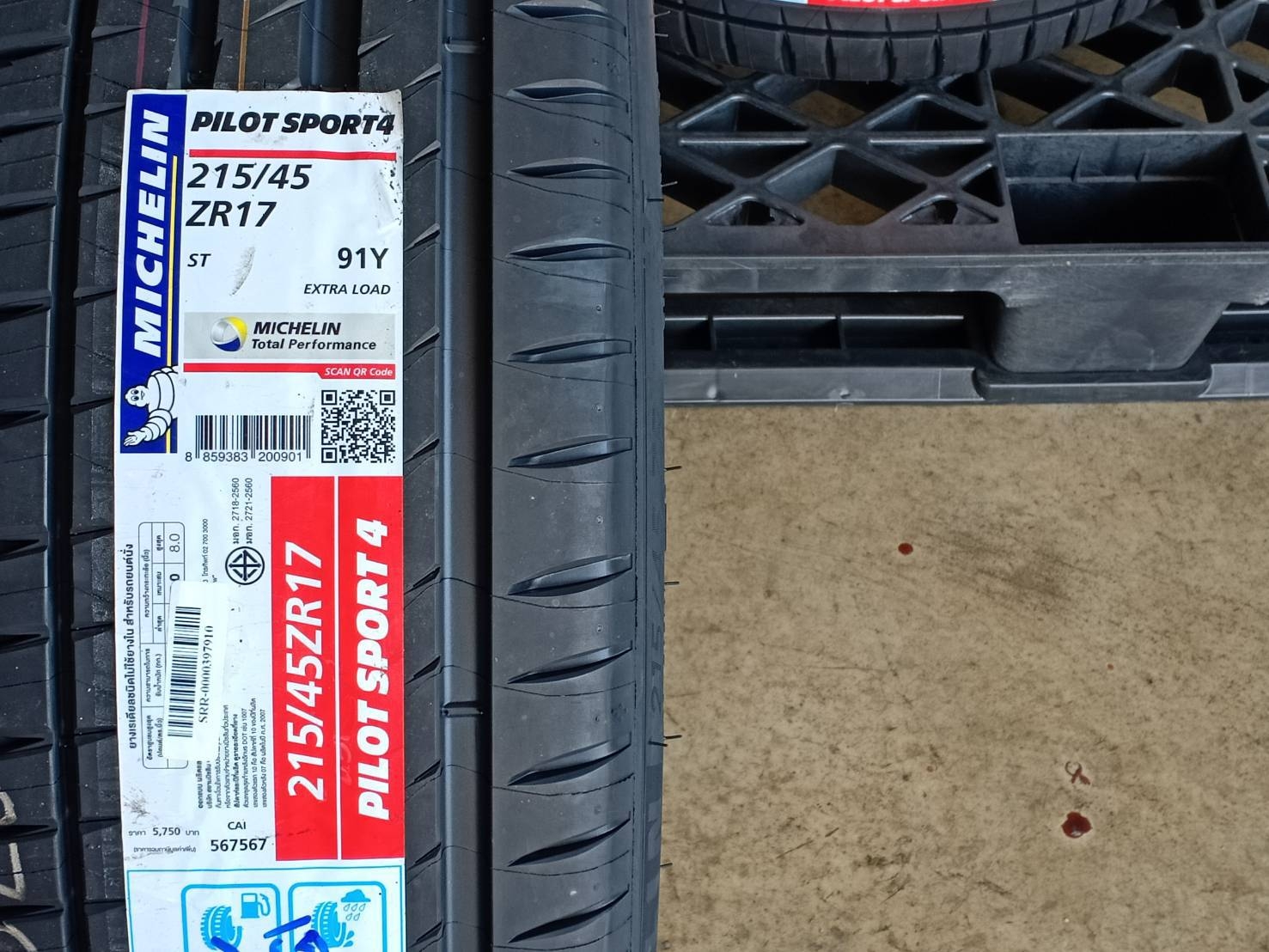 MICHELIN 215/45ZR17 PILOT SPORT 4ST 91Y MADE IN THAILAND