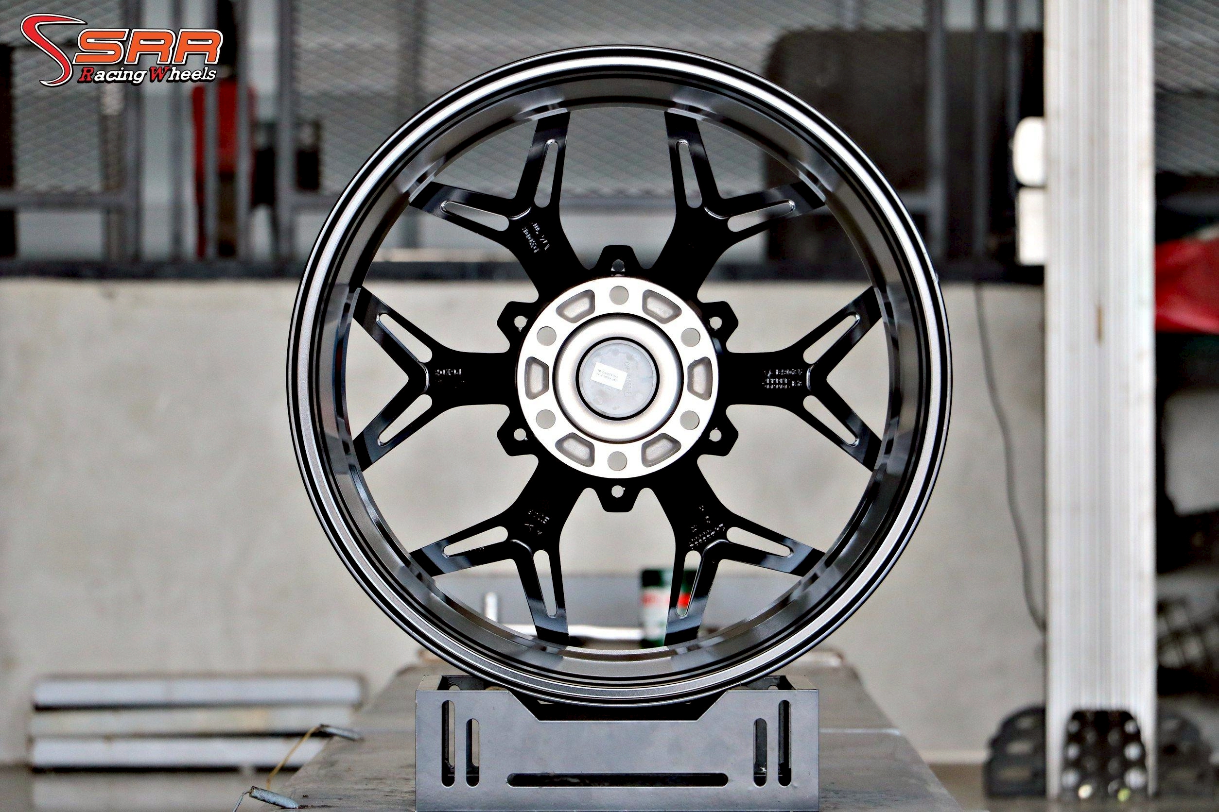 INFERNO AJ017 ขอบ20" 6รู สำหรับรถ กะบะ และ SUV ลดราคาพิเศษ