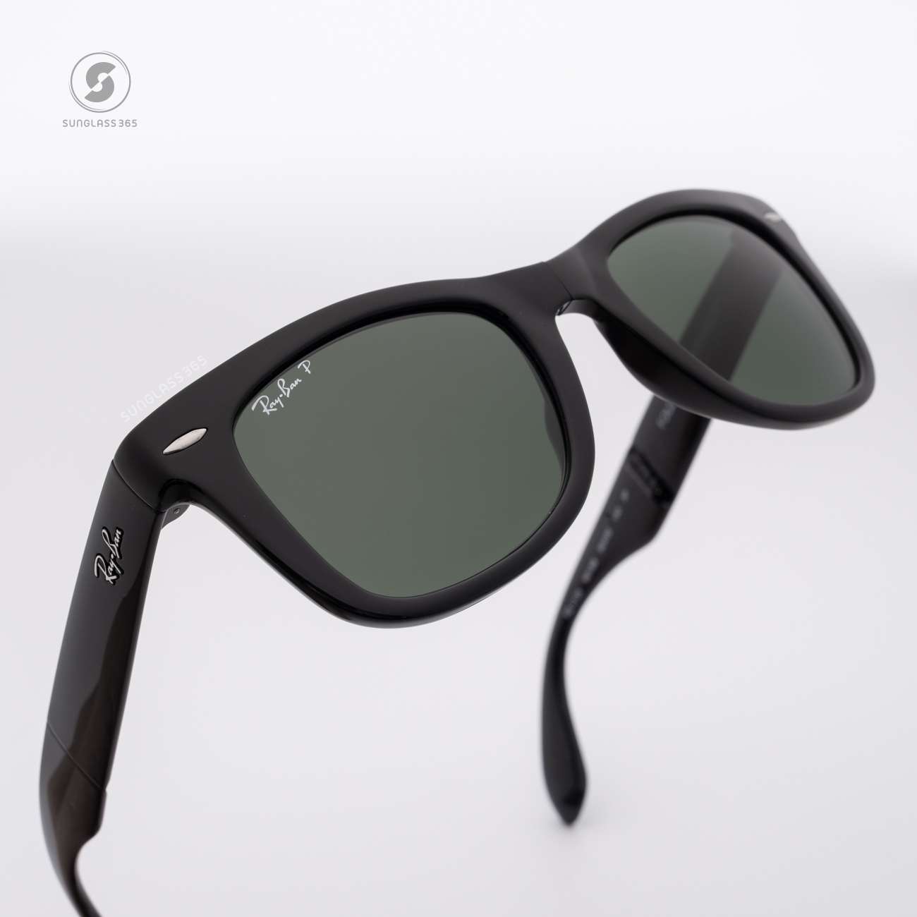 Ray Ban Folding Wayfarer RB4105 601/58 Black G-15 Polarized