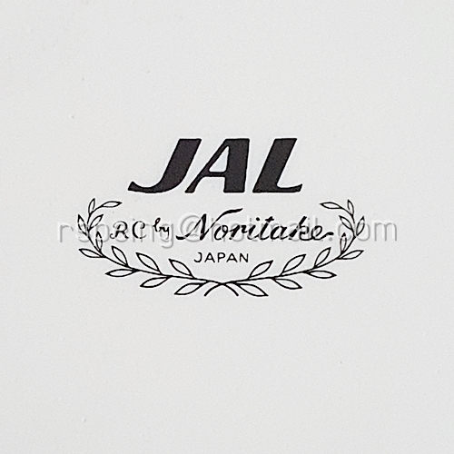 จานเปลสี่เหลี่ยมตื้น Noritake ขอบและลายนกกระเรียนสีน้ำเงิน สายการบินญี่ปุ่น (JAL)