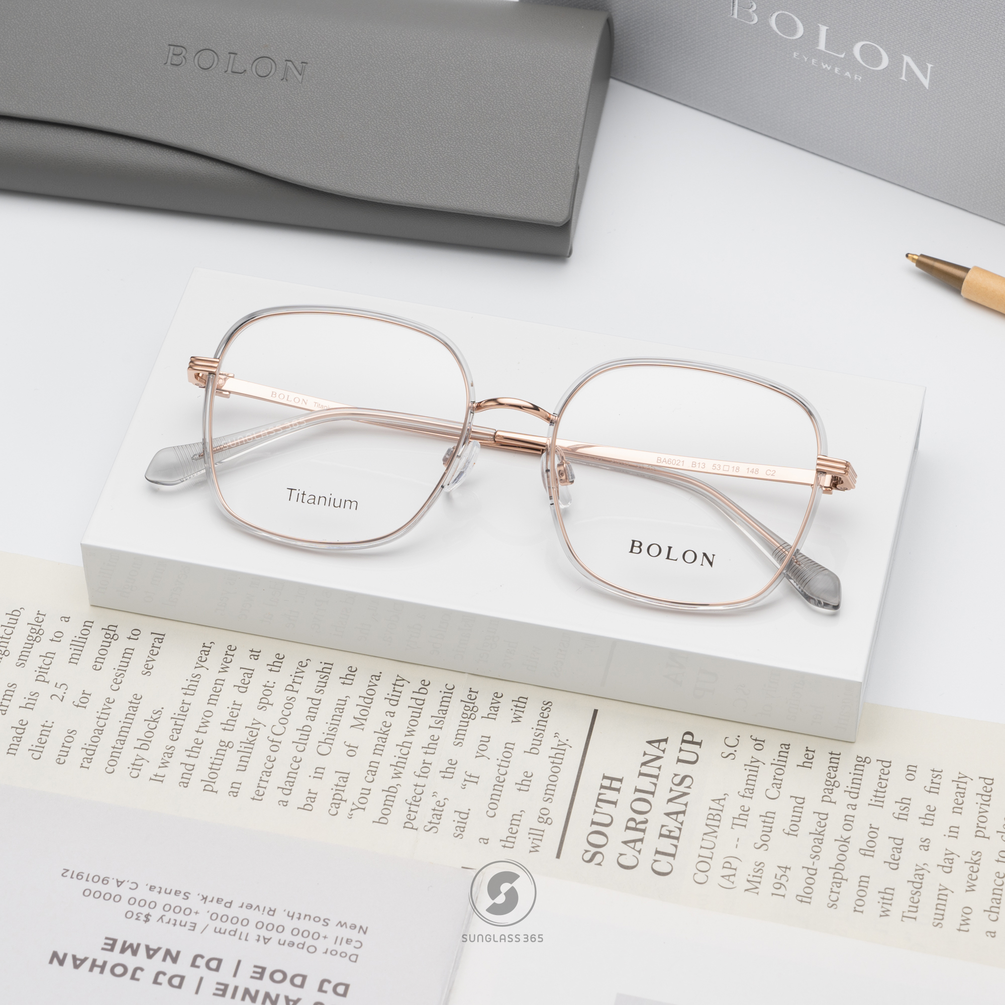 แว่นสายตา BOLON รุ่น BA6021 B13 Transparent Grey / Rose Gold