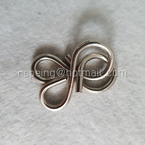 ชุดกลเหล็กปริศนา 16 ชิ้น (ซ้ำ 1 ชิ้น) Metal Puzzles Set