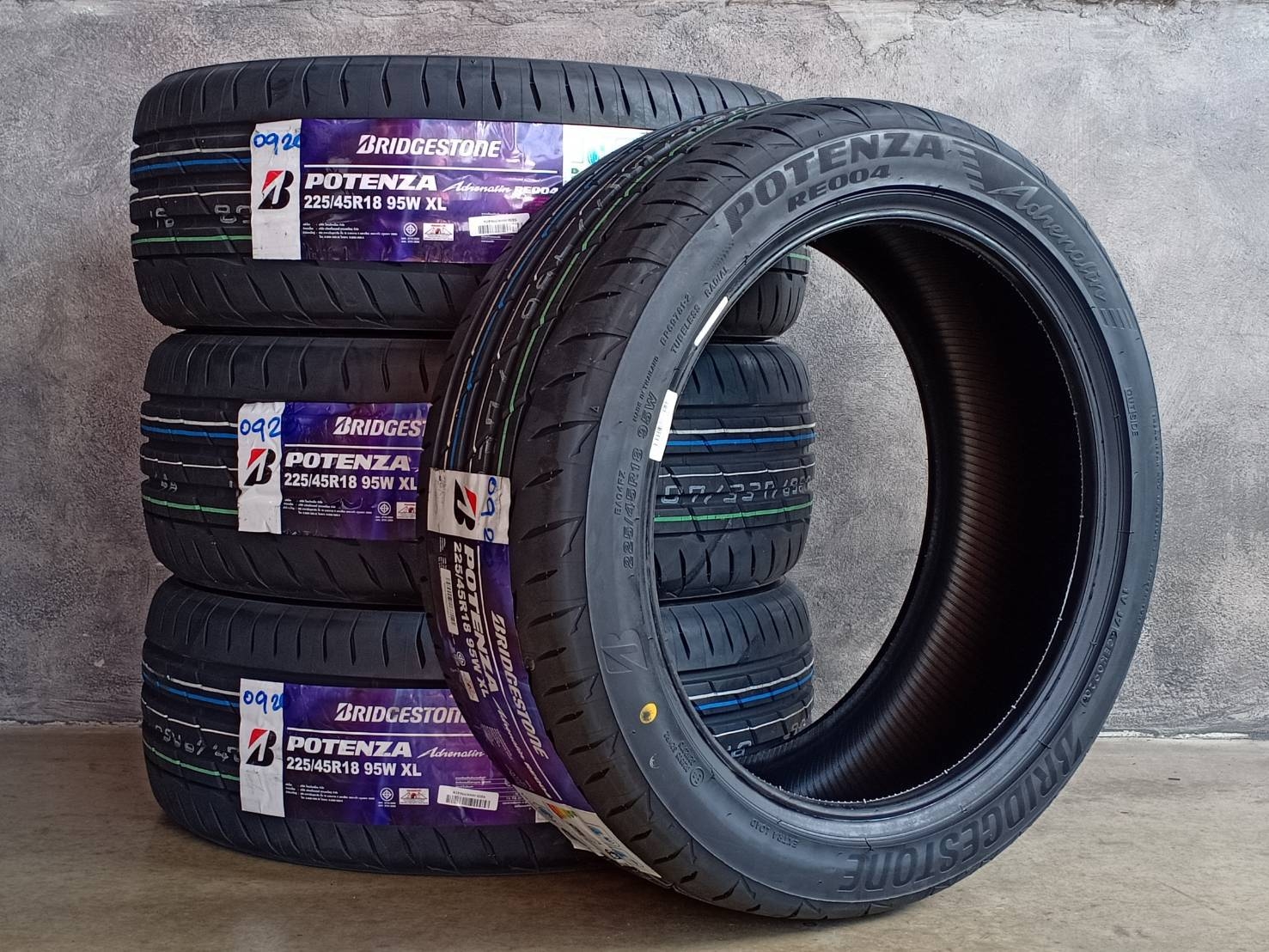 BRIDGESTONE 225/45R18 POTENZA RE004 95W XL MADE IN THAILAND