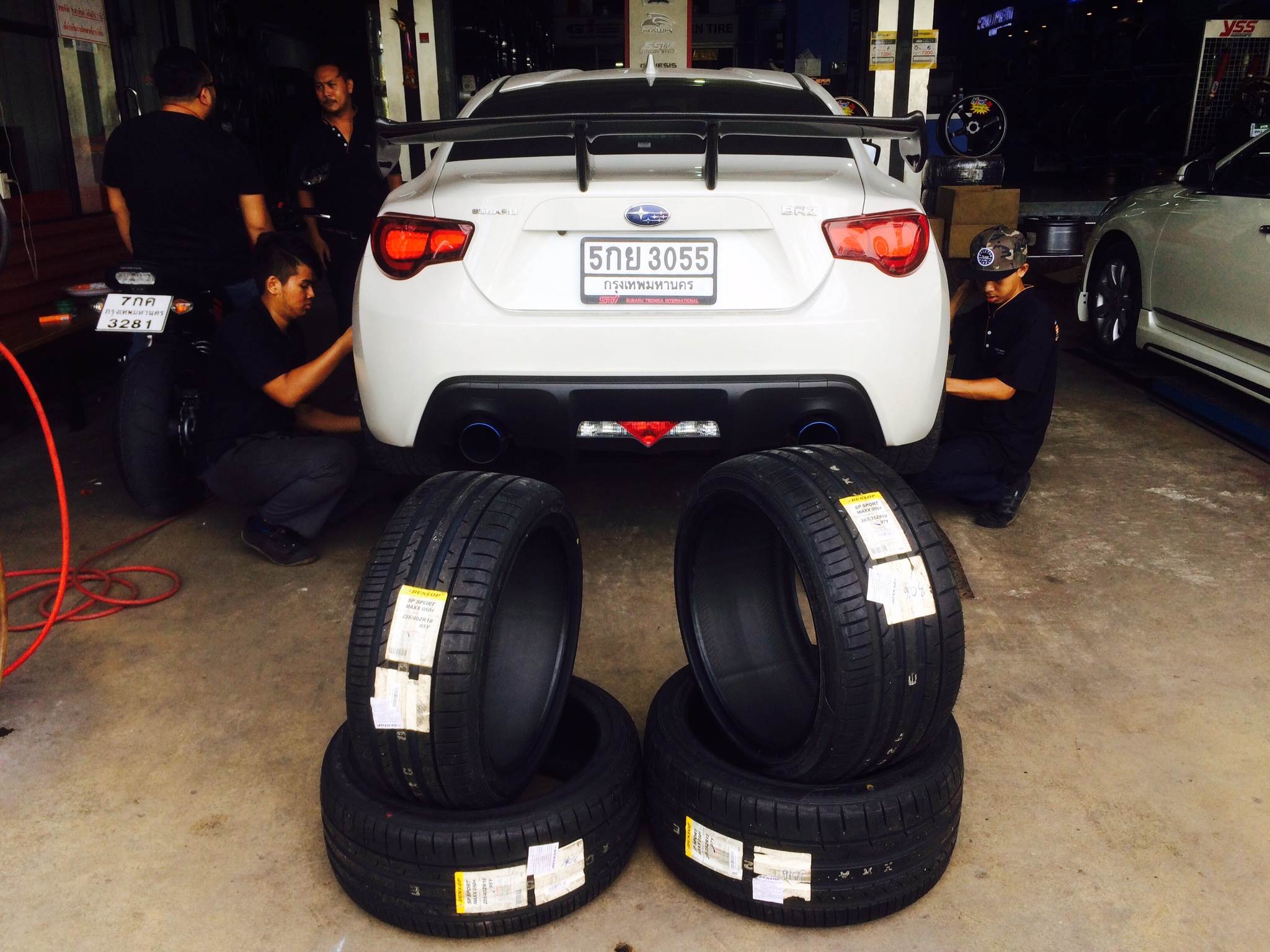 ยางใหม่ DUNLOP SPORTMAXX050+ 265/35-18 เส้น 6800 ปกติ 11000