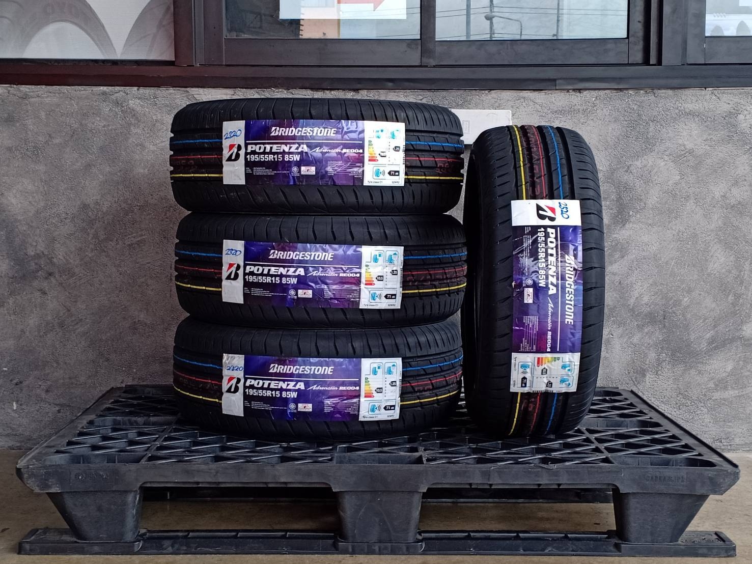 BRIDGESTONE 195/55R15 POTENZA RE004 ราคาพิเศษ