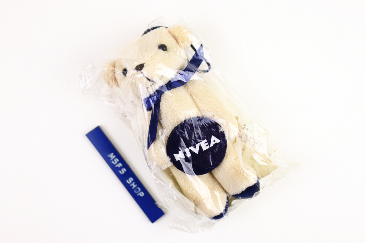 [ของเก่า] NIVEA ตุ๊กตาหมีคล้องกระเป๋า